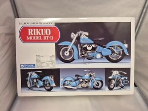 Rikuo RT-II 1957 Gunze 1/12 scale Japanese motorcycle model kit with metal parts - Picture 1 of 20