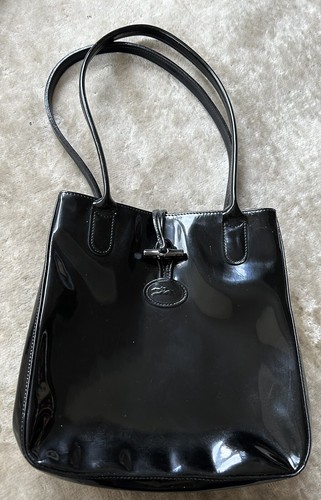 Borsa a scatto LONGCHAMP France M nera 10x9 5x4 25 in pelle verniciata buona IN OTTIME CONDIZIONI