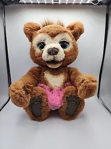 Juguete de peluche FurReal Cubby The Curious Bear Hasbro probado EXCELENTE tutú bailarín - Imagen 1 de 7