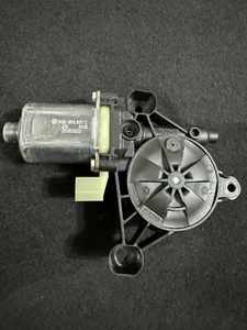 Motorino alzacristalli Audi Q3 Seat Skoda Volkswagen 5Q0959801C - Foto 1 di 2