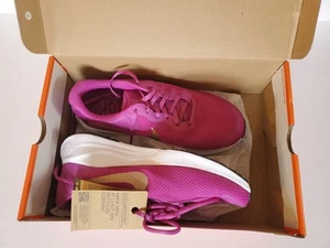Nike Women’s Revolution 7 Running Shoes Size 10 Wide Fuchsia/Mtlc Red Bronze - Picture 1 of 15