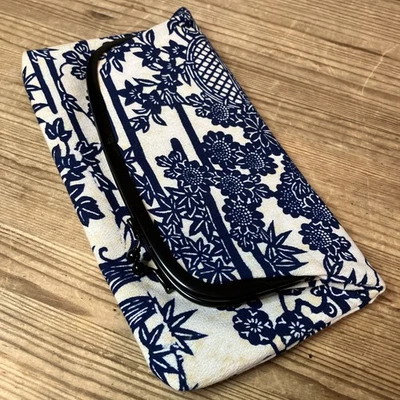 Vintage Japanese Purse Clutch Blue And White Hand Bag Boho Chic Evening - Image 1 of 4