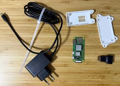 Rapsberry PI Zero 2 mit Netzteil und HDMI-Adapter - Bild 1 von 4