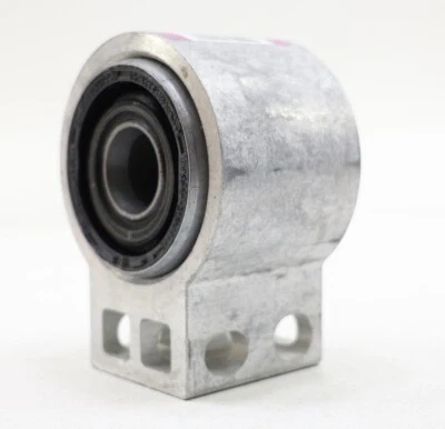 NUEVO OEM GM Brazo de control inferior delantero trasero Buje 84008847 Chevy Buick 10-19 Foto 1 de 4