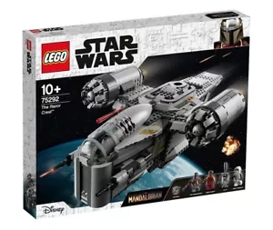 LEGO STAR WARS - The Razor Crest - 75292 - BNISB Creased / Shelfwear - AU - Picture 1 of 2