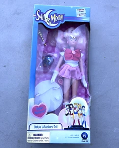 Vintage Sailor Moon Deluxe Abenteuer Puppe Minimoon Mini 2001 Irwin 10" blau - Bild 1 von 8