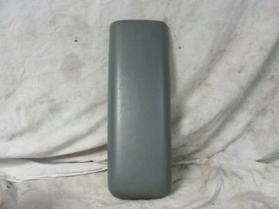 99-02 Nissan Quest Armrest Center Console Arm Rest Lid Top Gray Plastic 2002  Foto 1 de 4