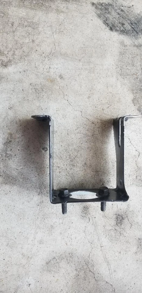 Монтажный кронштейн и адаптер карбюратора 625EX 150 куб. см - Изображение 1 из 4