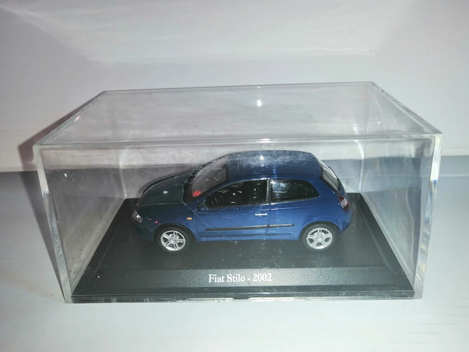 FIAT STILO 2002 HACHETTE SCALA 1/43 - Immagine 1 di 1