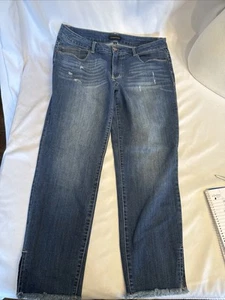 CATHERINE MALANDRINO Med. Wash Denim Distress/Destroyed Capri Jeans Sz. 12 32x24 - Picture 1 of 6