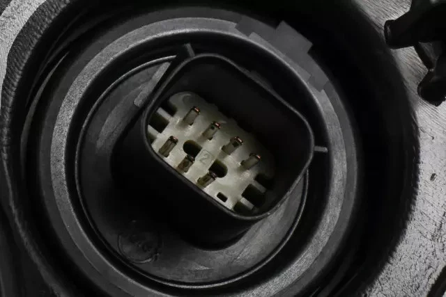 Conjunto de faros originales GM 84582598 Foto 1 de 4