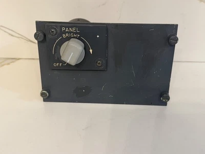 Panel de control de rayos cabina de avión Boeing 727.737 P/N 69-37332 solo SIM Foto 1 de 4
