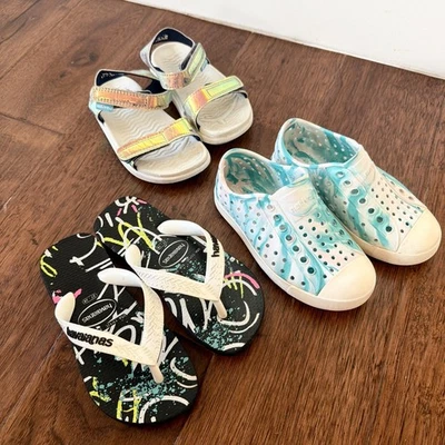 Лот ребенка ясельного возраста девочки обувь Размер 9 родной слипоны Havaianas сандалии шлепанцы  - Изображение 1 из 4