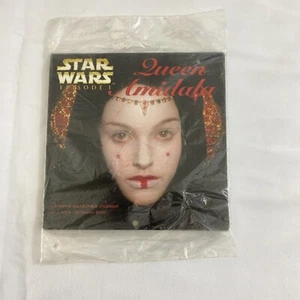 1999 Vintage Star Wars Episode 1 18 Monate Kalender Queen Amidala Sammler - Bild 1 von 10