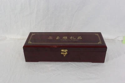 ESTATUA DE JADE BLANCO KWAN YIN BODDHISATTVA CON ESTUCHE Foto 1 de 4