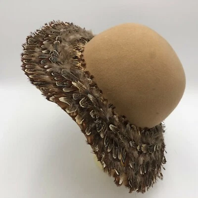 De colección J Lo 100% Lana Mujer Sombrero/Camel Marrón Pluma Invierno Ala Ancha Caja 23" Foto 1 de 4
