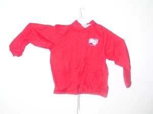 Rompevientos rojo talla XL vintage esto es de un empleado de United AG - Imagen 1 de 8