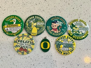 OREGON DUCKS Football Game Day Pinback Button Pin Lot 1996 -2019 + 1 Pendant - Picture 1 of 11