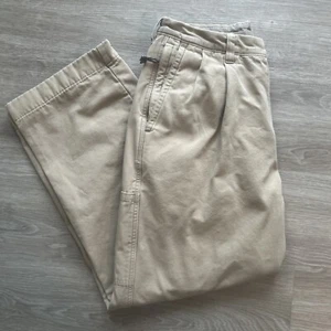 LL Bean Men’s 34x30 Flannel Lined Cotton Pleated Pants Beige Outdoors Pockets - Picture 1 of 11