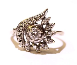 14k white gold vintage .41ct diamond cluster ring 3.7g 7 estate VS1 - Picture 1 of 4