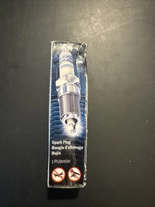 Bosch Iridium Spark Plug 9604 NEW - Picture 1 of 2