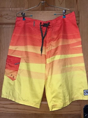 Ocean Current 冲浪短裤泳裤橙色黄色渐变短裤男士 34 — 第 1/4 张图片