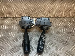 TOYOTA RAV-4 XT-R VVT-I MK2 FL 3DR 2005 WIPER & INDICATOR STALKS 173648 - Picture 1 of 3