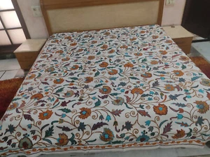 Hand Embroidered Floral Bedspread Kingsize 100% Cotton Bedding Bedroom Decor - Picture 1 of 5