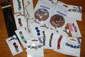 Collar gargantilla Darice Mix & Mingle cuentas, relojes, pulseras - Nuevo en paquete tú eliges - Imagen 1 de 25