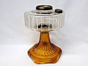 BASE DE LÁMPARA DE ACEITE CORINTIA ÁMBAR TRANSPARENTE ALADDIN VINTAGE - Imagen 1 de 11
