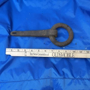 Vintage Hand Forged Horse Tie Hitching Post Iron Ring. W/ Spike. Large/Thick - Picture 1 of 4