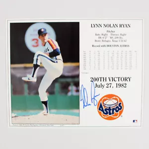 Nolan Ryan Signed Photo Card 200th Victory 1982 8x10 Astros - COA JSA - Picture 1 of 3