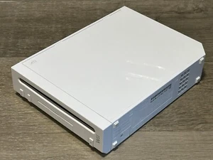 Consola Nintendo Wii Solo Sistema Blanco RVL-001 Probado Funciona Muy bien - Imagen 1 de 4