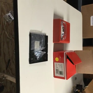 Wheelock AS-24MCW-FR Audible/strobe red - Picture 1 of 4