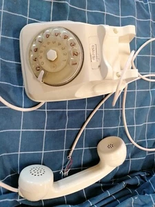 Telefono disco Color Crema Sip Telecom vintage rotella rete fissa anni 70/80 - Foto 1 di 4
