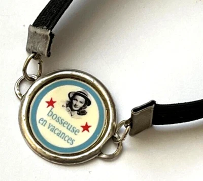 Bracelet Créateur message Bosseuse en vacances !!! - Photo 1/4