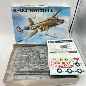 REVELL B-25J MITCHELL U.S. WWII BOMBER 1/48 SCALE MODEL KIT 85-5512 Neu Open Box - Bild 1 von 3