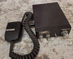 Ricetrasmettitore radio CB Fuzzbuster Z40 con microfono portatile - Foto 1 di 12