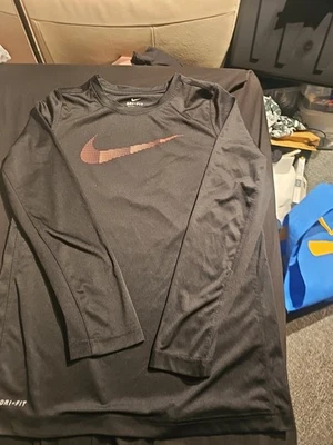 Nike Niños Camiseta Manga Larga Cuello Redondo Dri-Fit Transpirable Negra Talla Grande Foto 1 de 4