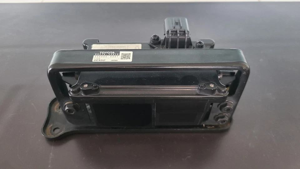 Control de crucero adaptativo Toyota Sequoia 2008-2017 fabricante de equipos originales usado 88210-34010 Foto 1 de 4