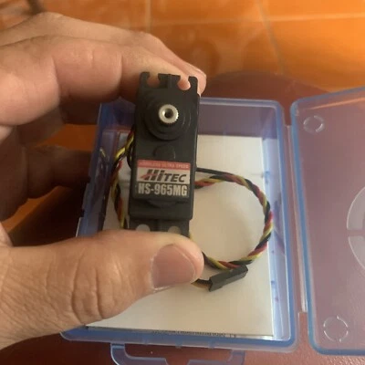 Excellent Hitec HS-865MG coreless ultra speed Servo - Image 1 of 3