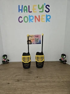 DC Comics Batman Walkie Talkie With Lights 2 Piece Set in Black and Yellow - Picture 1 of 3