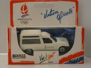 Renault Express ALBERTVILLE 92 blanc - Solido 1/43º made in France - MIB