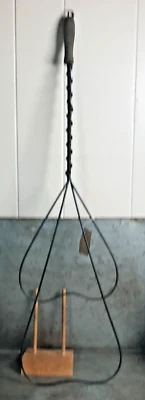New Antique Style Heart Rug Beater Pillow Fluff w/Wood Handle &Twisted Wire 31" - Image 1 of 4