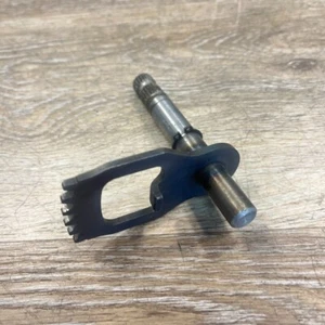 1981 SUZUKI SP500 SP 500 / OEM ORIGINAL GEAR SHIFT SHAFT - Picture 1 of 4