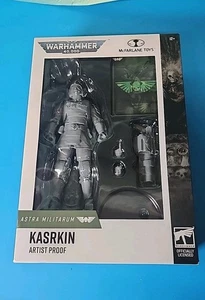 Warhammer 40K Kasrkin Astra Militarum 7" Modellino McFarlane Toys Nuovo con scatola #A-1049 - Foto 1 di 9