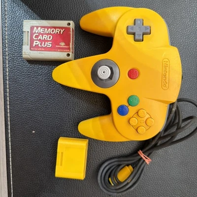 Mandos Nintendo 64 N64 Oficial OEM Original Auténtico NUS-005 Amarillo Prueba Foto 1 de 4