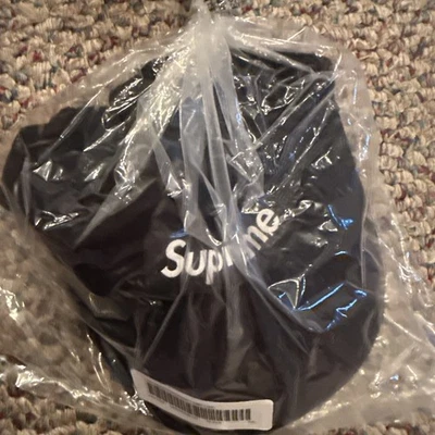 Boné de acampamento Supreme Fine Wale veludo preto SS21 Supreme New York 2021 novo DS - Imagem 1 de 4