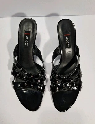 Sandalias Ecco Tachonadas Negro Charol Tirantes Tacón Bloque Mujer 42 EE. UU. 10/10.5 Foto 1 de 4