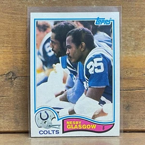 1982 Topps Football Card #15 Nesby Glasgow Baltimore Colts - Picture 1 of 2